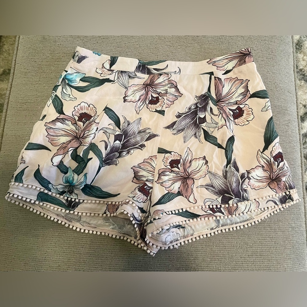 Honey Belle Flower Shorts